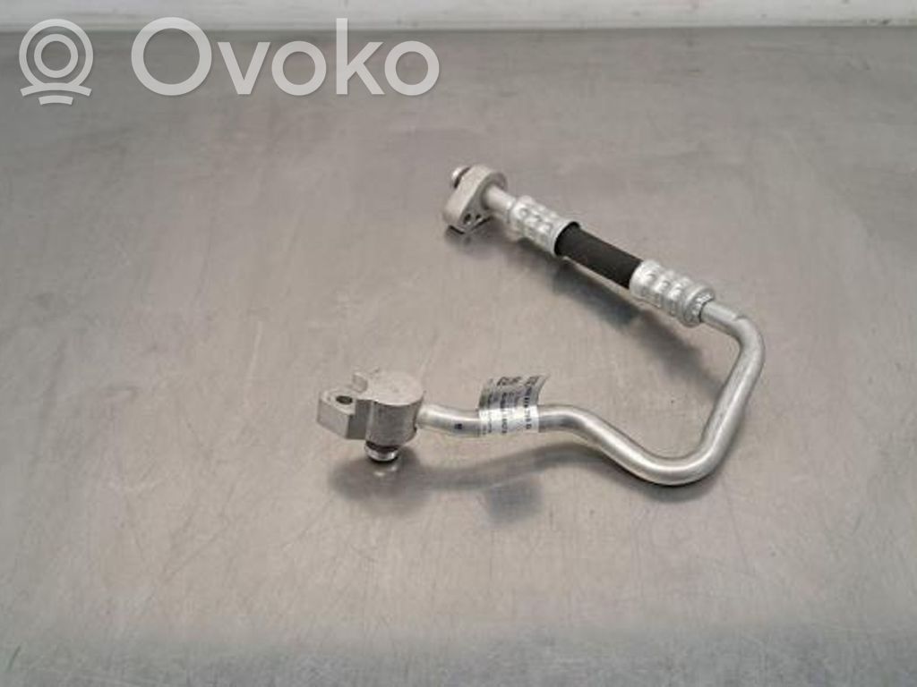 Audi e-tron Ilmastointilaitteen putki (A/C) 