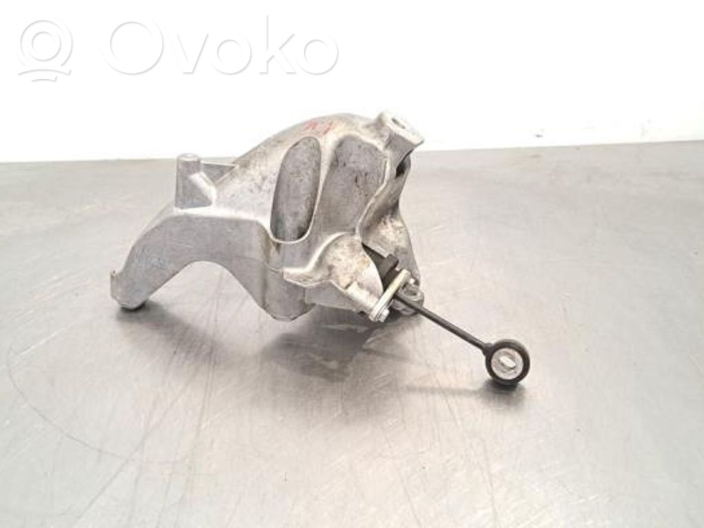 Audi Q5 SQ5 FY Engine mount bracket 
