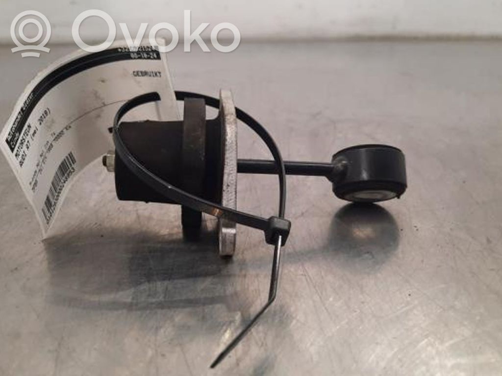 Audi A7 S7 4K8 Engine mount bracket 