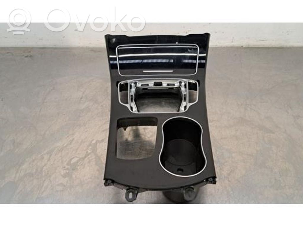 Mercedes-Benz C W205 Consolle centrale
