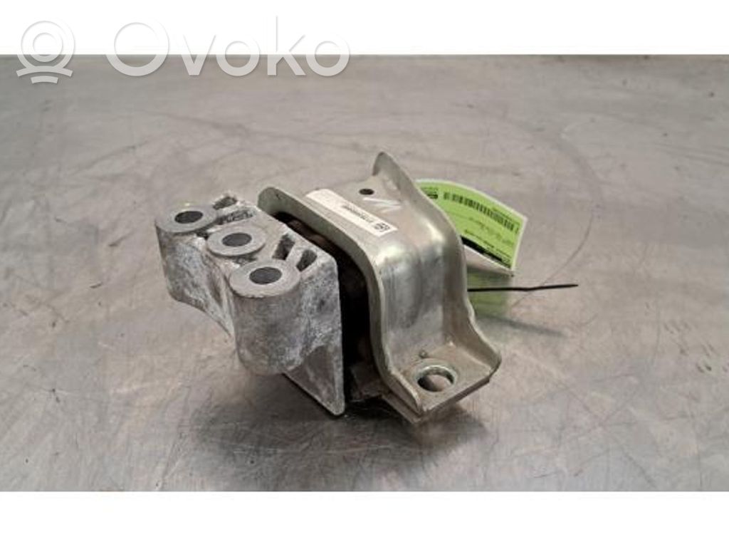 Peugeot Boxer Engine mount bracket 