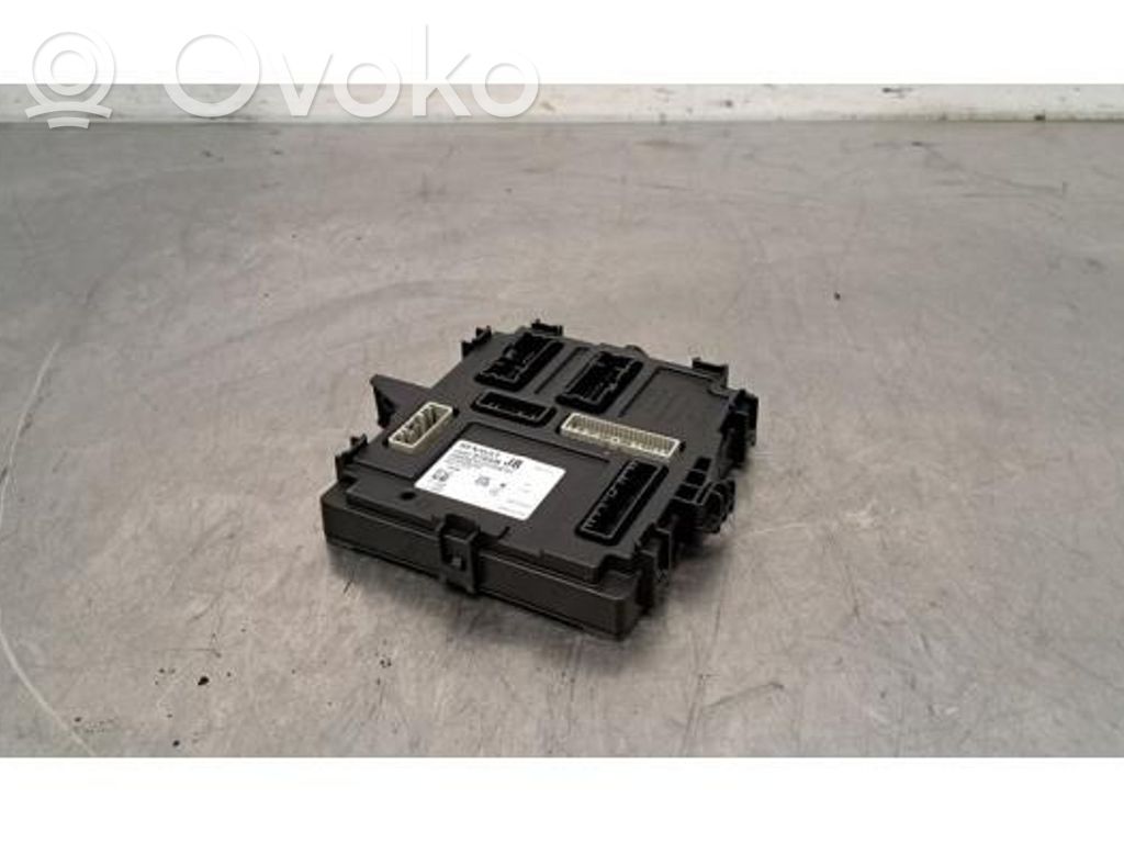 Renault Arkana Central body control module 