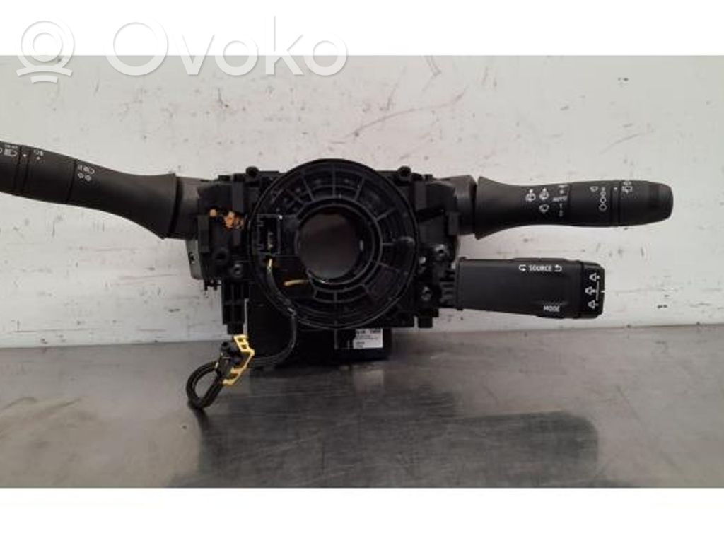 Renault Clio V Bloc semnalizator și ștergător parbriz