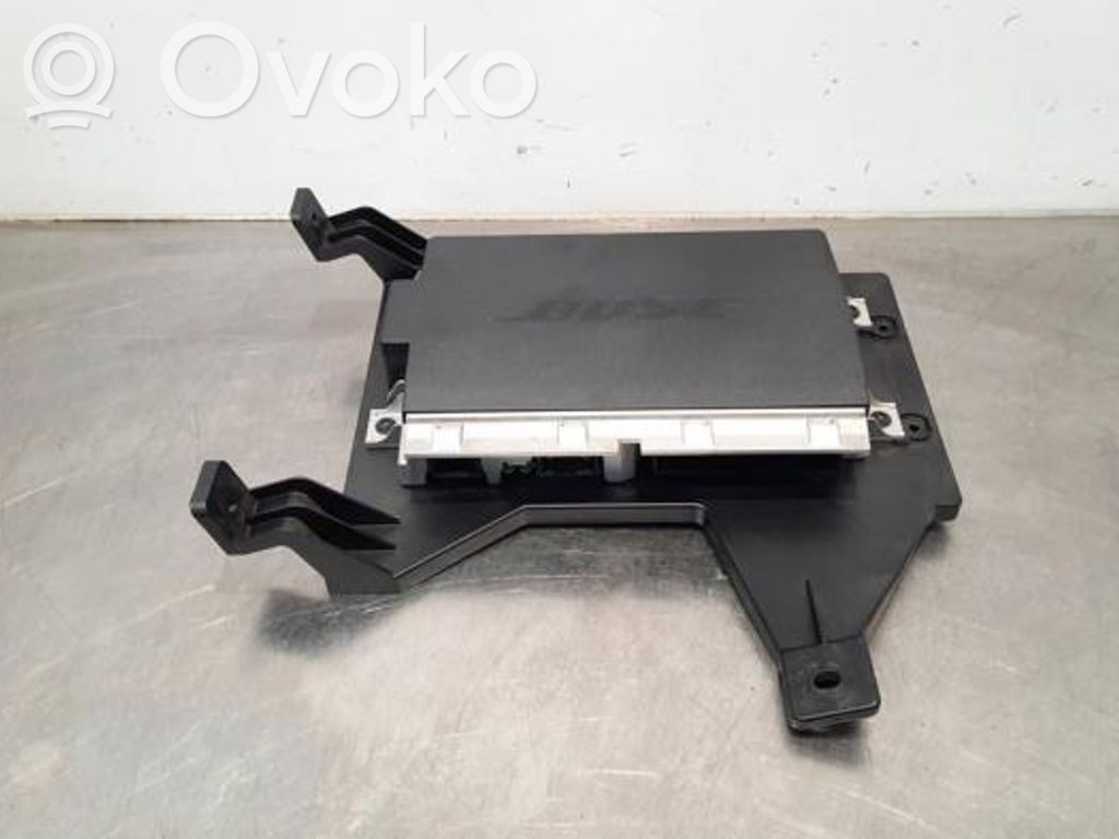 Audi RS6 C7 Garso stiprintuvas 