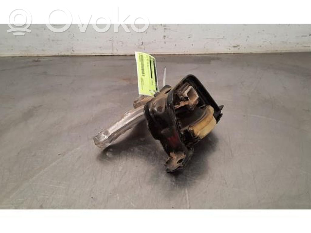 Opel Crossland X Engine mount bracket 