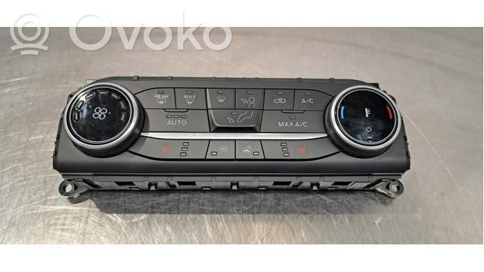 Ford Fiesta Panel klimatyzacji 