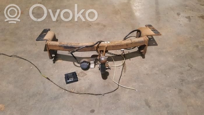 Toyota Verso Hak holowniczy / Komplet 
