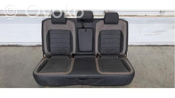 Fotel tylny   2HJ883405BL,2HJ885775,2HJ885775
