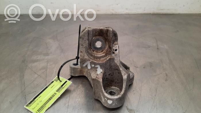 Ford Ranger IV Engine mount bracket 