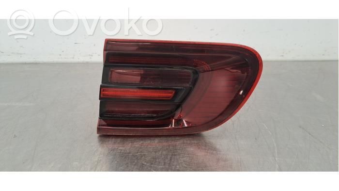 Porsche Macan (95B) Takavalon valaisimen muotolista 
