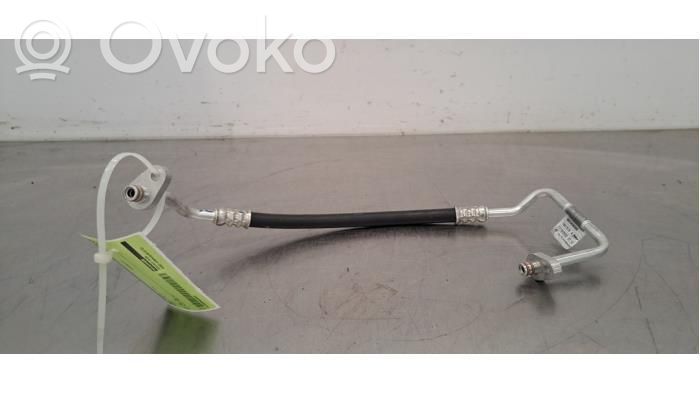 Ilmastointilaitteen putki (A/C)   9853696880,9853696880