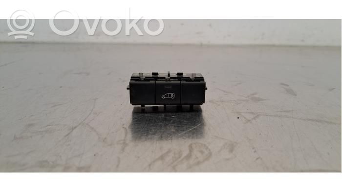 Opel Vivaro Interrupteur d'ouverture de coffre 