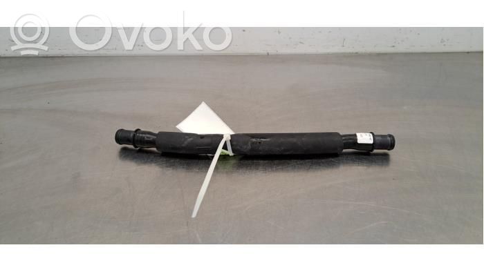 Audi e-tron Engine coolant pipe/hose 
