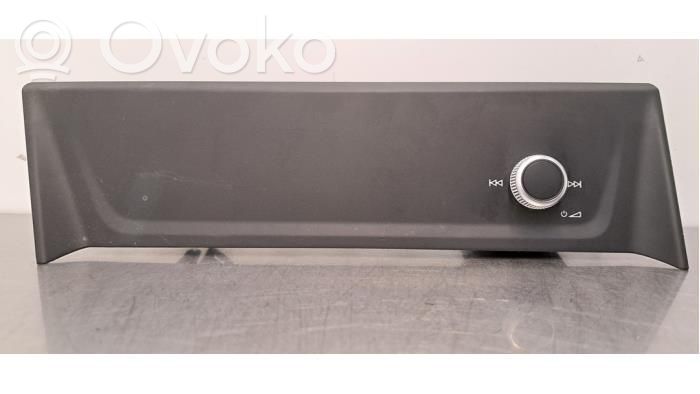 Audi Q3 F3 Head unit multimedia control 