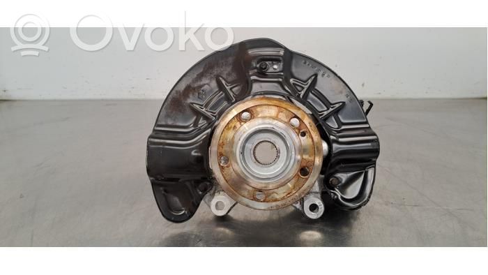 Mercedes-Benz A W177 Fuso a snodo con mozzo ruota anteriore