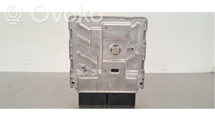 Volkswagen Golf VIII Engine control unit/module 