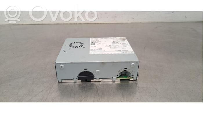 Renault Arkana Unitate principală radio/CD/DVD/GPS 