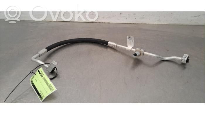 Audi Q4 e-tron Ilmastointilaitteen putki (A/C) 