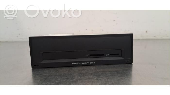 Audi Q3 F3 Radio / CD-Player / DVD-Player / Navigation 