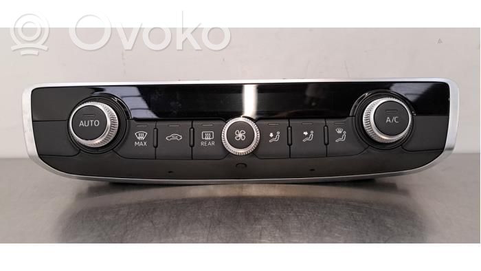 Audi Q3 F3 Climate control unit 