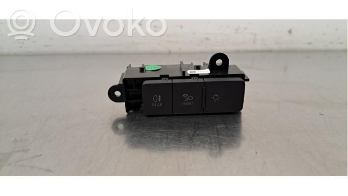 Audi Q3 F3 Interruttore fendinebbia 