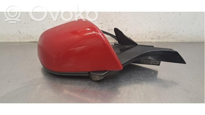 Front door electric wing mirror