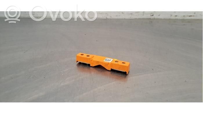 Porsche Taycan 9J1 Korkeajännitekaapeli 