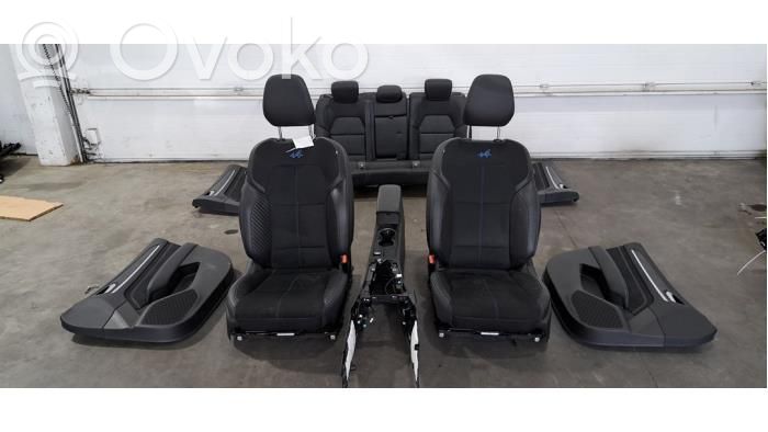 Interior set