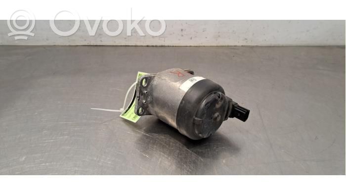 Engine mount bracket   992199384D,992199384F,992199384F