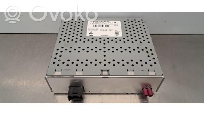Mercedes-Benz C W205 Unità principale autoradio/CD/DVD/GPS