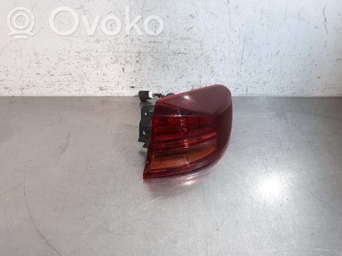 KIA Pro Cee'd III Aizmugurējais lukturis virsbūvē 