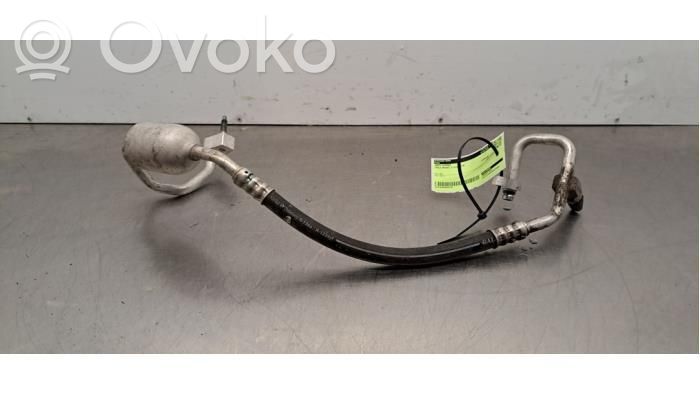 Ilmastointilaitteen putki (A/C)   103219600E
