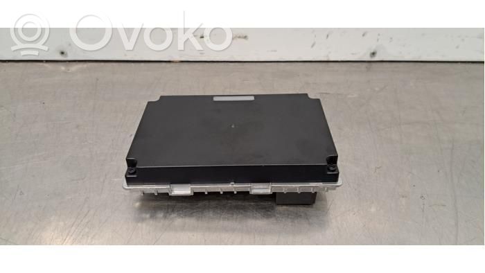 Peugeot 3008 III Modulo di ricarica wireless