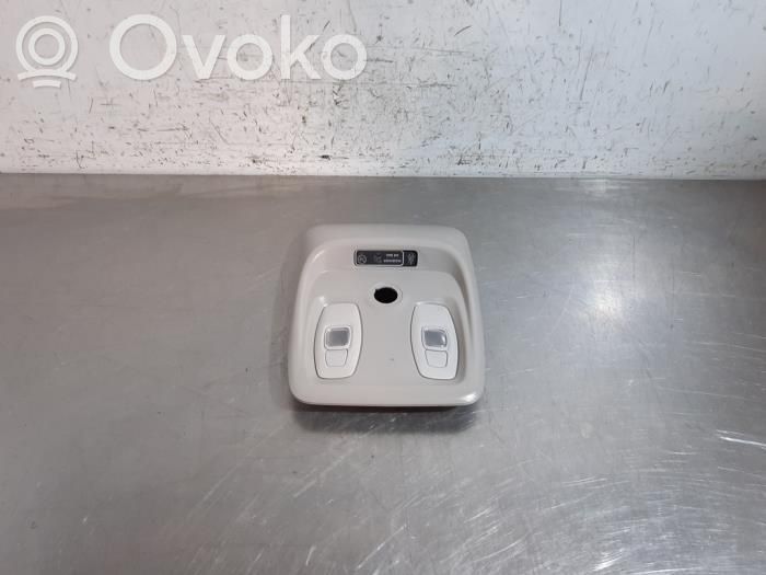 Renault Clio IV Luz del asiento delantero 
