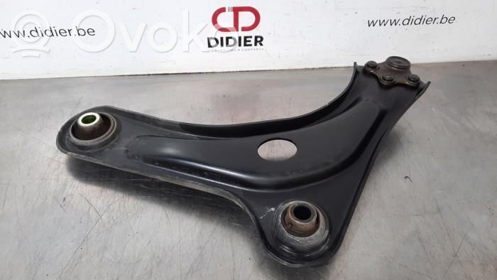 Front control arm   9670771480,3521V2,3521V2