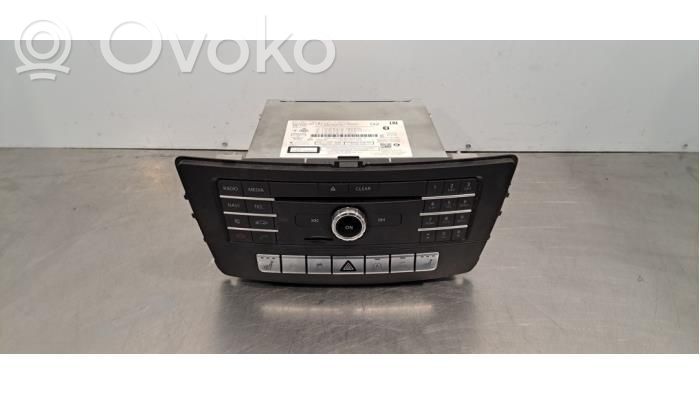 Panel / Radioodtwarzacz CD/DVD/GPS   A1669006819,A1669004522,A1669004522