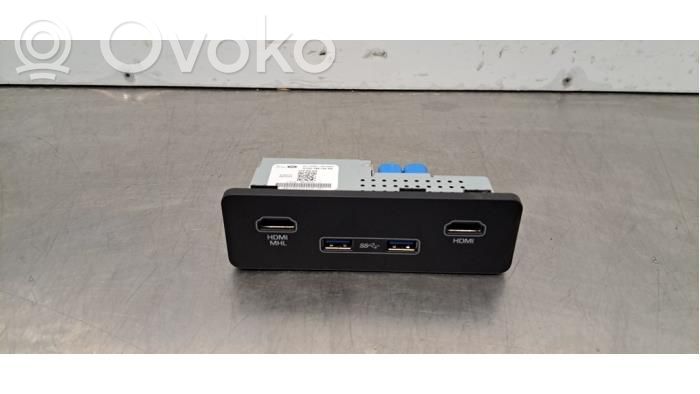 Land Rover Range Rover Sport L494 Enchufe conector USB 