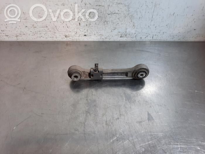 Braț control spate   670035979
