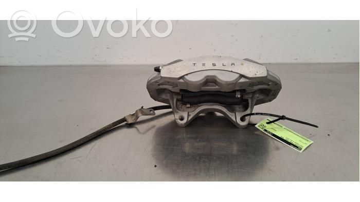 Tesla Model 3 Bremssattel vorne 