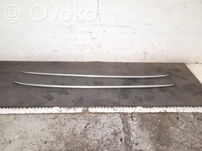 Volvo V60 Binario barra tetto 