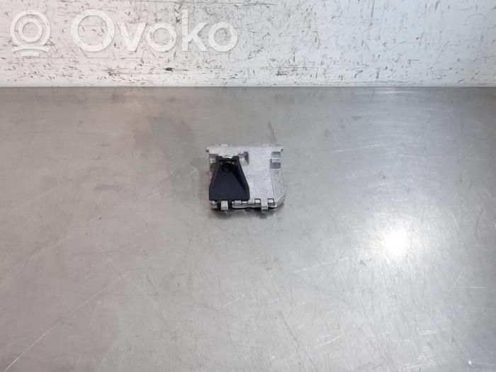 Windshield/windscreen camera   D23P67XCXB