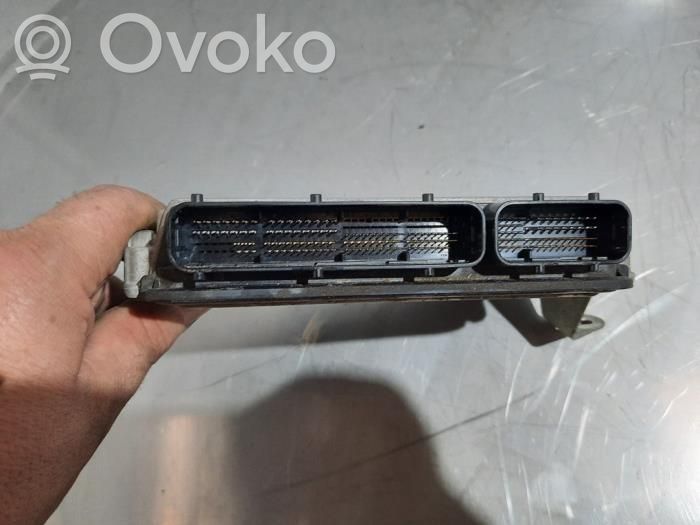 Peugeot 108 Engine control unit/module 