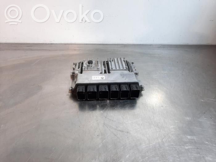 Engine control unit/module   5A4C35801,12145B32773