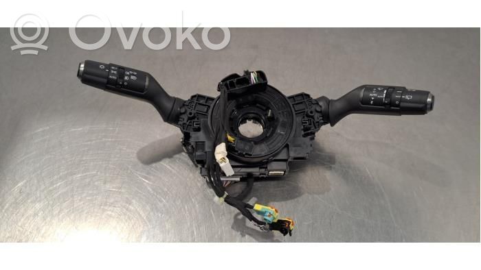 Lexus UX Interruptor/palanca de limpiador de luz de giro 