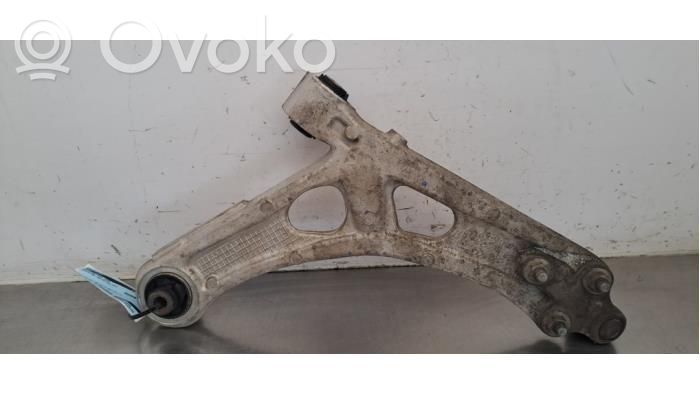 Toyota ProAce City Wahacz przedni