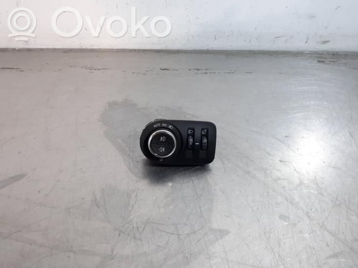 Opel Crossland X Interruptor de luz 