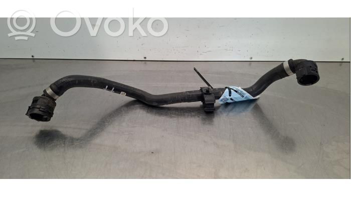 BMW i4 Conductă/furtun lichid de răcire motor 