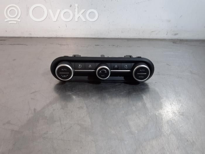 Alfa Romeo Giulia Unitate control climatizare 