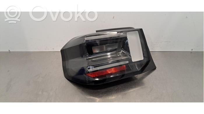 Rear/tail lights   9845616680