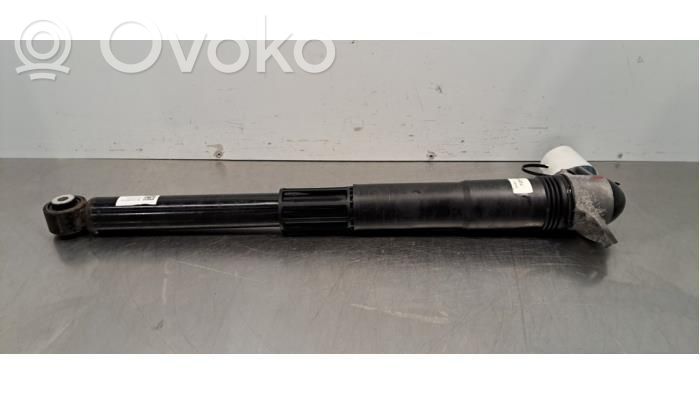 Volkswagen Golf VIII Amortyzator tylny 